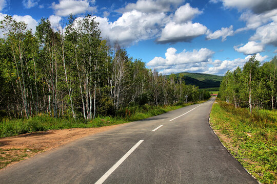 阿尔山草原公路