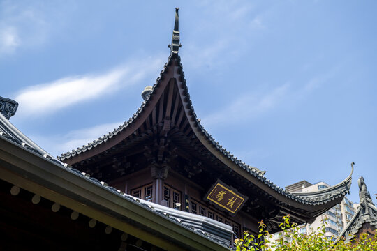 中式寺庙鼓楼