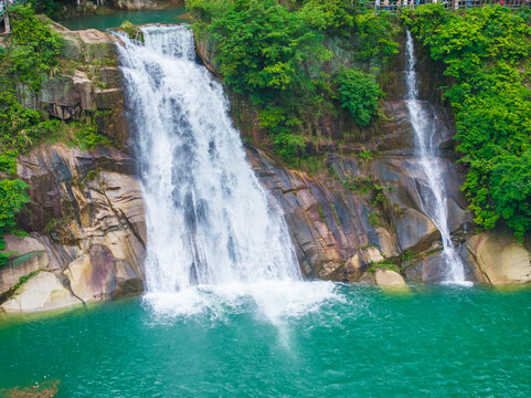 湖南郴州龙景峡谷瀑布群