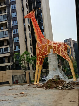 幼儿园大型长颈鹿雕塑