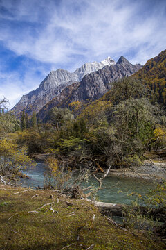 四姑娘山秋季美景