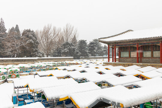 北京颐和园雪中风光
