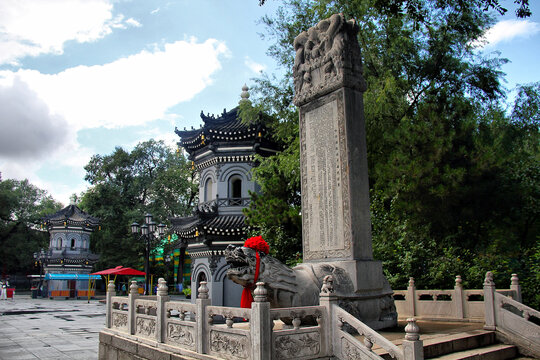 哈尔滨极乐寺石碑