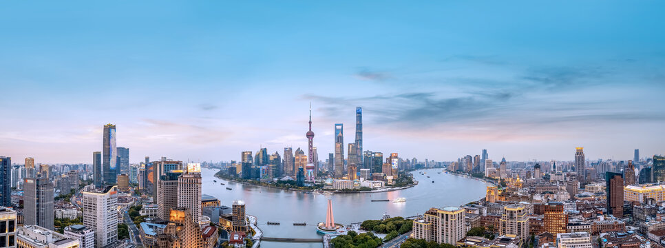航拍上海城市建筑天际线