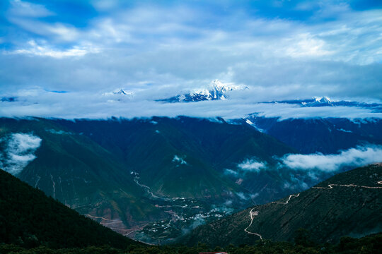 梅里雪山