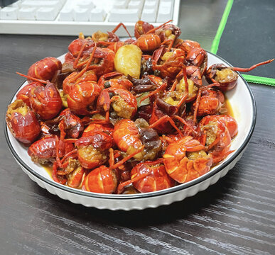 麻辣虾球