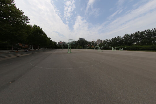 郑州工程技术学院篮球场