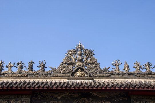中式建筑屋脊雕塑艺术