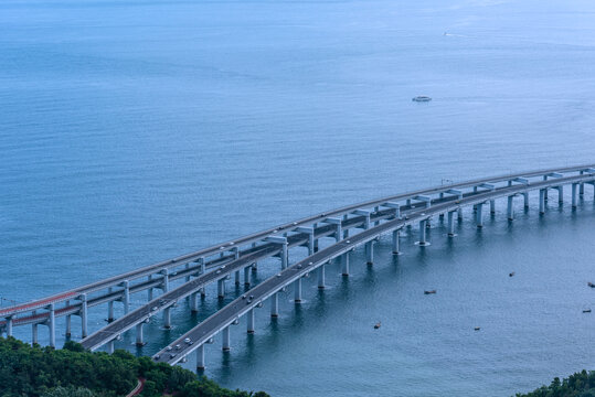 中国辽宁大连星海湾大桥风光