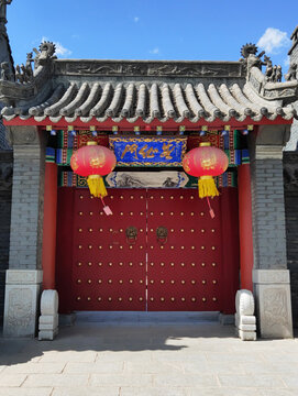 东陵中式传统建筑红门