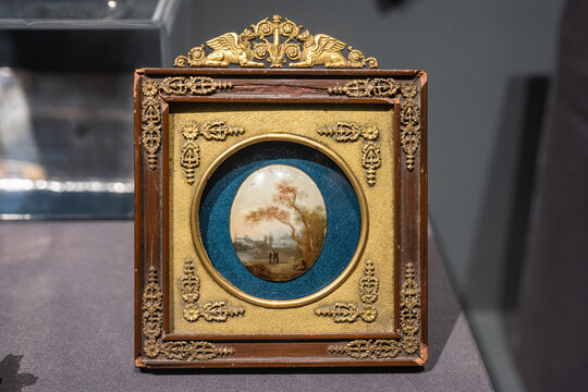 19世纪玻璃画相框