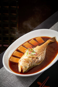 黄花鱼焖台州年糕