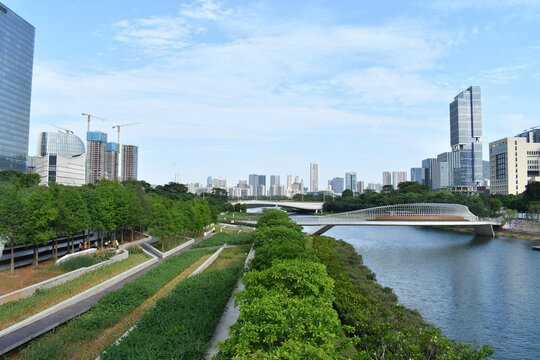 深圳前海河边公园拍摄