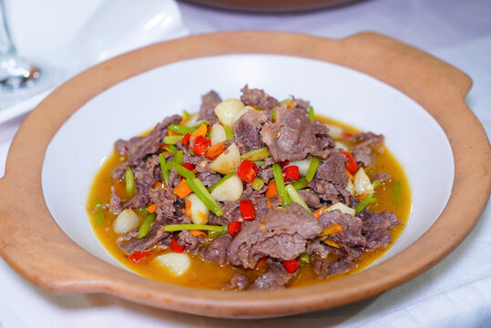 小炒黄牛肉