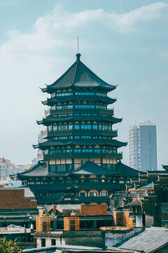 景德镇御窑博物馆古塔与现代建筑