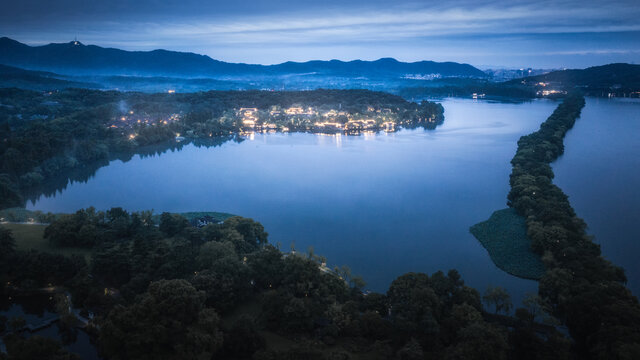 杭州西湖夜景蓝调全景航拍
