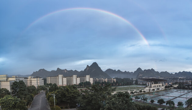 彩虹下的桂林电子科技大学校园