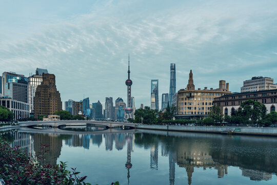 上海苏州河地标建筑