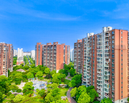 小区内景