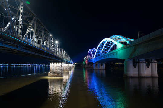 哈尔滨跨江大桥