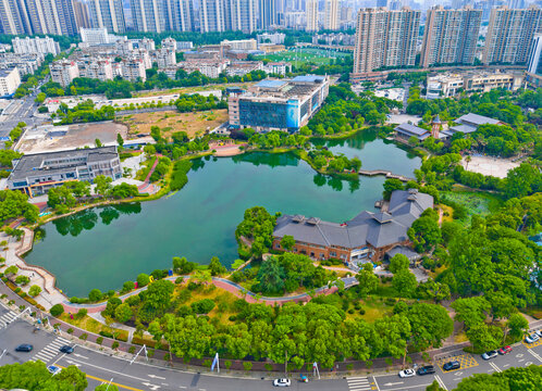 武汉常青花园中心公园