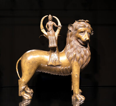 荷兰狮子神像