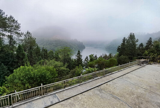 家门口的风景