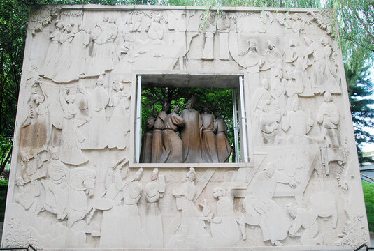 曲江池遗址公园景观雕塑