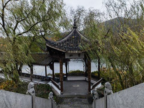 西湖秋色