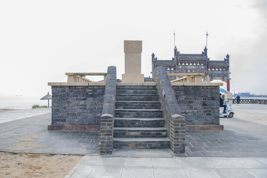 修复海神庙碑记碑和安澜牌楼