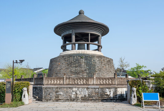 广富林金钟台