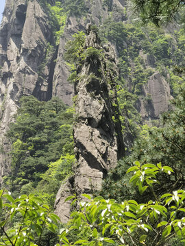 西海大峡谷巧石