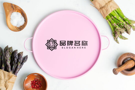 粉色盘子餐具logo样机