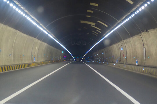 隧道内景观