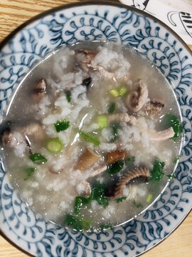 广东鳗鱼猪肉粥