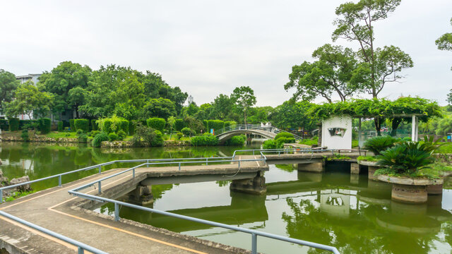 湖畔景观