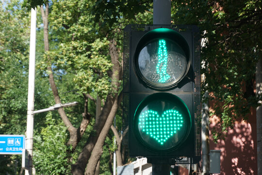 济南爱心红绿灯