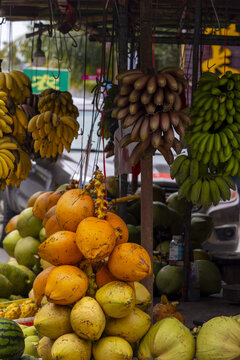 海南热带水果水果摊