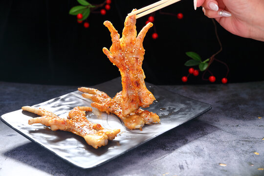 生烤鸡爪