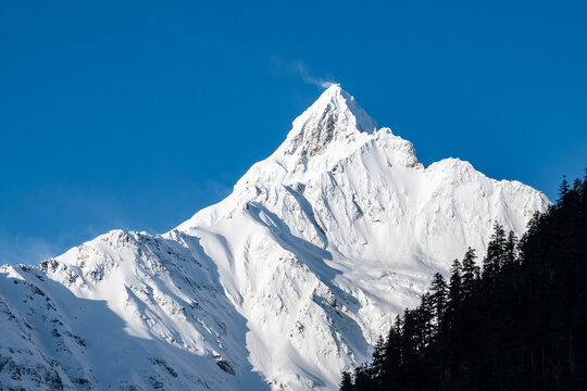 梅里雪山