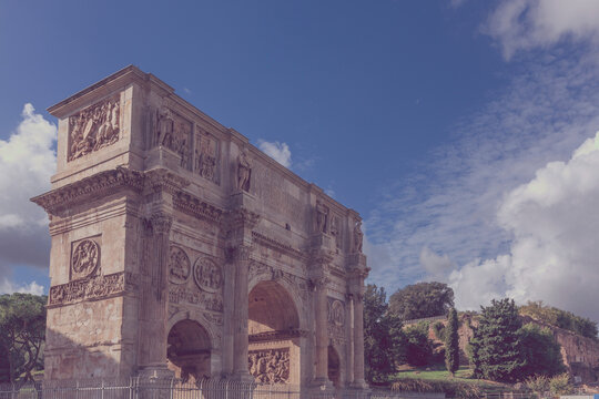 古罗马君士坦丁凯旋门