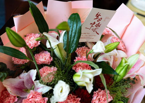 生日快乐鲜花
