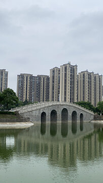 石拱桥