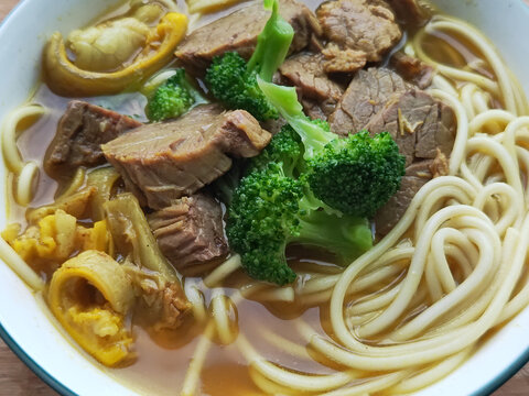 咖喱牛肉面