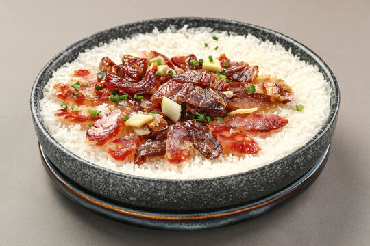腊味蒸煲饭