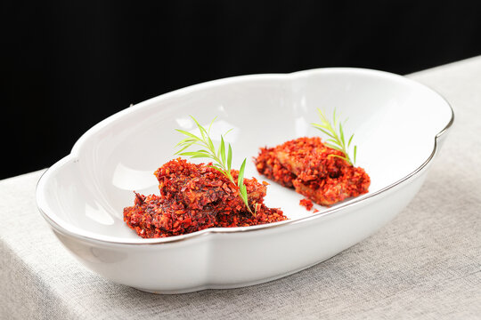怪味松板肉