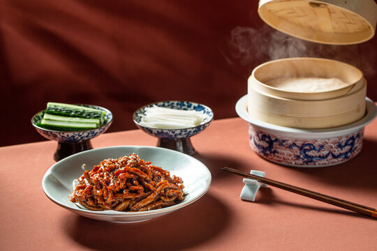 京酱肉丝
