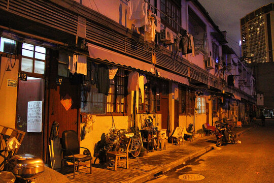 上海老弄堂夜色