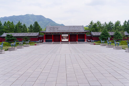 横店圆明新园春苑