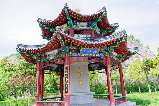 新圆明园亭台楼阁